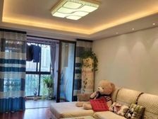 海上纳缇 110平3居 南北向精装修 好 隔条马路