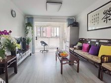 绿地玲珑寓 2室2厅1卫 精装修 130万元 84平米