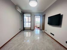 新出好房 7号线地铁口 精装一房 急售 急售低于市场价20W