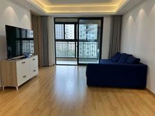 生活想要从容 就住四房两厅两卫 阔绰户型 景观洋房 视野享受