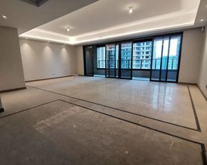 全南昌蕞中心的位置 万众瞩目的豪宅 鼎级的装标 省府大院上盖