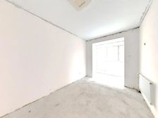 晋阳街体育路 北美N1 恒大华府东 大四居 改善电梯房