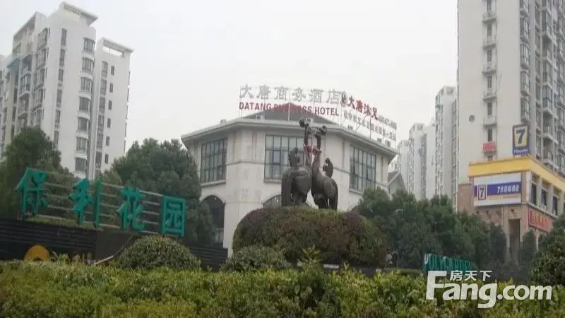 小区相关图