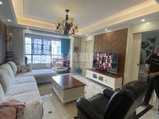 新鲜出炉 地铁万科花园洋房 四房80万豪华装带中央空调地暖