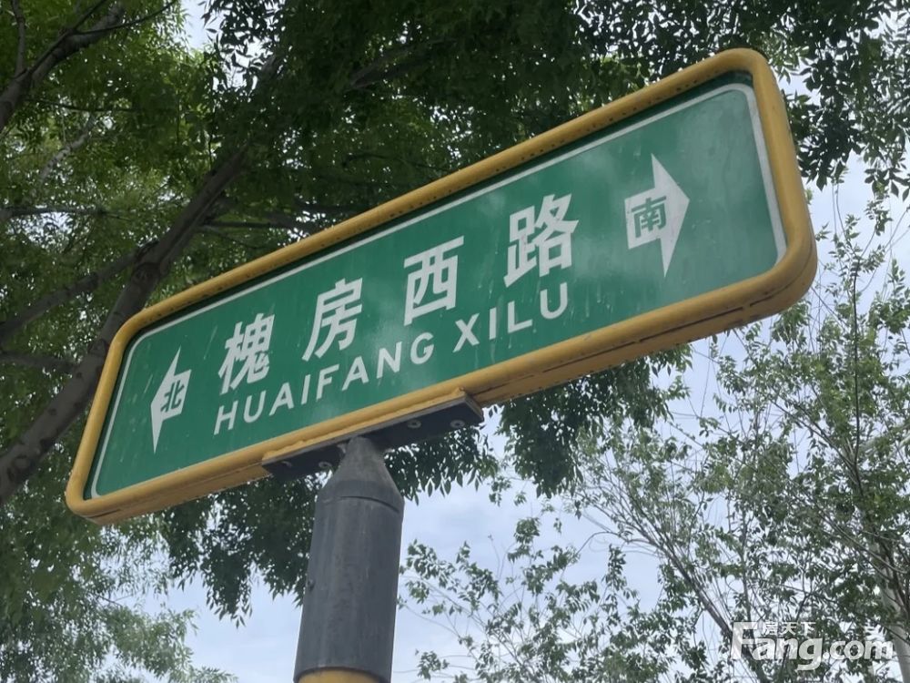 小区相关图