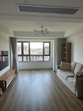 景瑞翰林110平精装修 着急出售