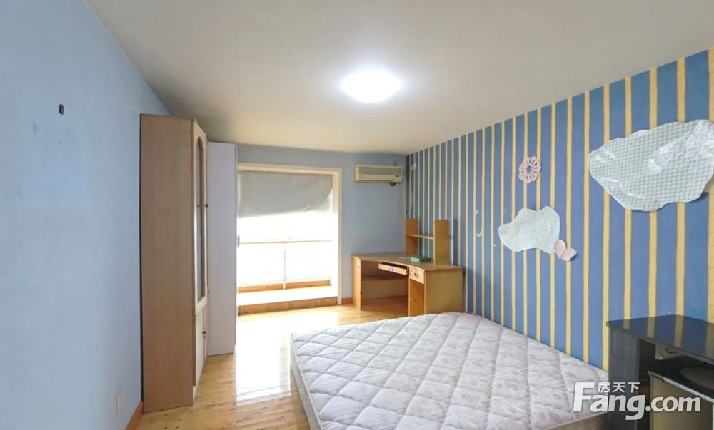 双轨交汇电梯洋房天鹅星座套三双卫