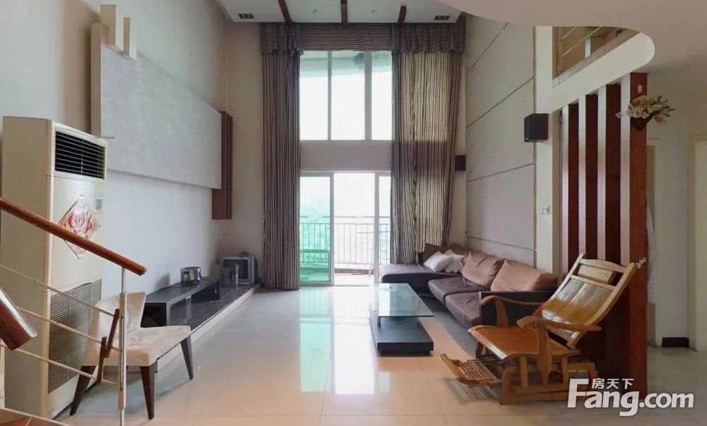 双轨交汇电梯洋房天鹅星座套三双卫