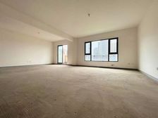 中国铁建西派澜岸 5室2厅 南