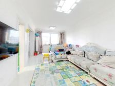 精装修三房 全明户型 采光和通风好