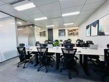 静安寺地铁站丨晶品中心150平丨独立露台丨拎包办公