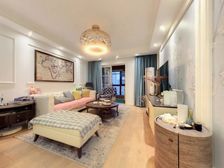 90平前排临河,50万法式装修全带,得房95%