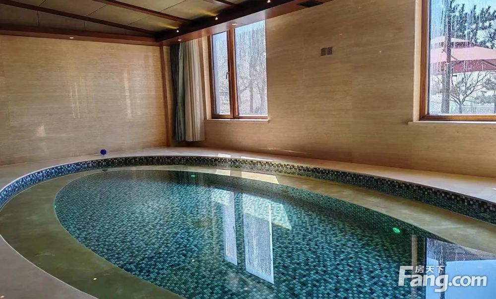 御麓湾 高新区地铁轻轨沿线 温泉水入户 海景双拼 塔河湾浴场