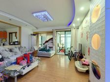 泰然南湖玫瑰湾二期大三房仅一万2单价,不临高架 南北通透。。