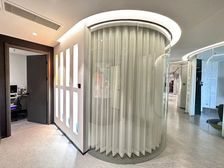 电梯口!装修有设计感!万达西美350平多隔断 高端甲级纯写