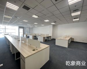 石景山 八角东街 融科创意中心 265平 单价1万 仅契税