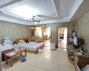 玉桥南里 三居室 南北通透 2层