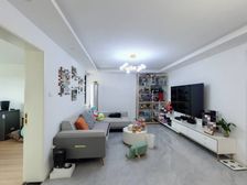 满五年税少,精装修三房,地铁5号线+23号线