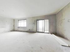 业主诚售纯毛坯大平层适改善三大阳台满二省税双车位