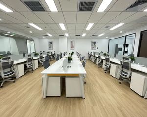 万柳金源时代商务中心 出售200平 精装修 大开间 各付各税