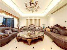 西派城B区 带大花园 精装修 户型方正