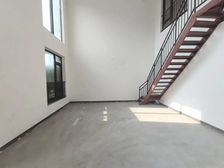 江北嘴 前排一线江景别墅,大花园,可修游泳池,小型篮球场