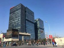 徐汇滨江(绿地中心)双轨交汇,小业主房源,价格便宜看房方便