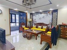 艾溪湖北路 电梯房 中间楼层采光好 双卫格局 临地铁 楼龄新