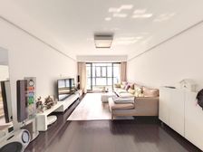 梦蝶苑新上 南北通两房两卫 有停车位 师三校园就在小区门口