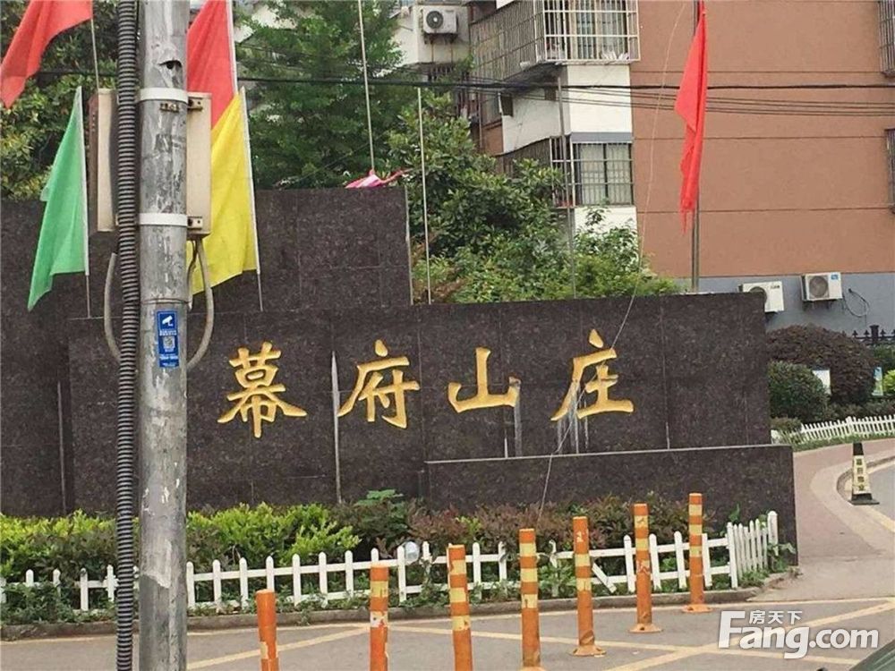 小区相关图