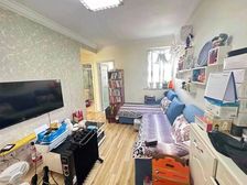 交大板块 新上好房 中间楼层 房东置换诚心出售 看中价格可谈