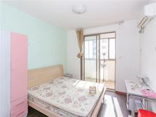 金群苑(南区) 南北通透 交通便利 高楼层视野好 临地铁