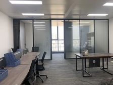 番禺广场基盛万科150方精装配空调家具 企业总部办公