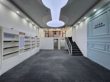 西城智汇一楼少有157方带展示功能 原直播户型 园区景点多