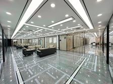 招商局 豪华半层!正对电梯!三面采光!地铁!可谈!