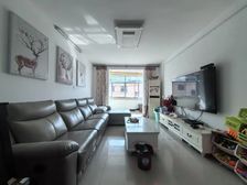 非常正气,楼层好、采光佳,让您居住非常舒适!