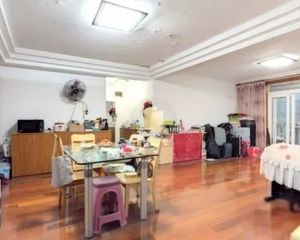 房东直售 有固定车位+大两房可做三房+看到联系我+++++