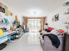 南北通透,带采光天井,小区中心位置,采光充足,精装修