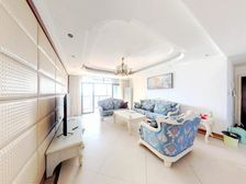 南北通透湖景房 东端户精装保养好 就选这套没错