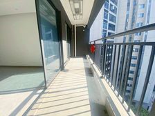 真 格 真是太笋啦 新降新房源 南北通透 安静舒适 超大阳