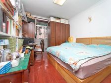 新上3楼双南,价格可谈,小区内紧俏好房