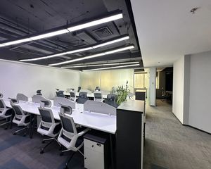 苏州街 名商大厦 出售200平 纯南向 各付各税 看房随时