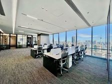 东大街时代1号商务接待现房 正对电梯 7隔间35工位,地铁口