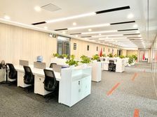 皇庭中心 特价99元包办公家具 正电梯口 气派门面