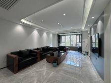 洋房精装一楼带院送车位地下室,未来紫金山 175平4居