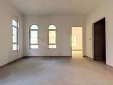 (专做香江)二期联排边户 院150平 毛坯房 业主诚意出售