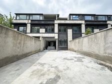 朗诗澄园 次新小区 新中式联排别墅 南北花园80平 带大露台