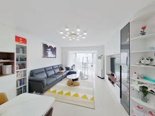 新调价 珠江峰景精装修可拎包入住东南两居大落地窗