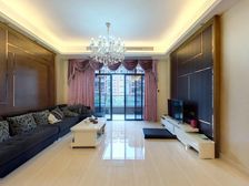 海珠领江壹号装修客厅朝南落地窗