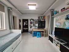 世博家园94弄 11号线浦三路站 精装一房 房东诚意出售